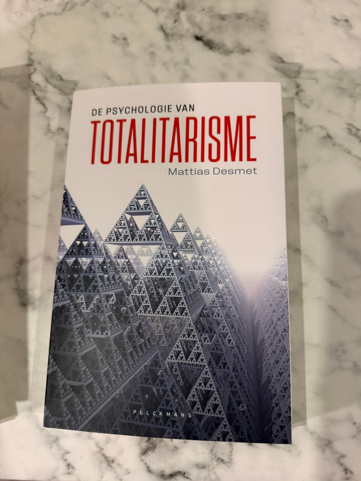 De psychologie van totalitarisme, Enlèvement ou Envoi, Comme neuf