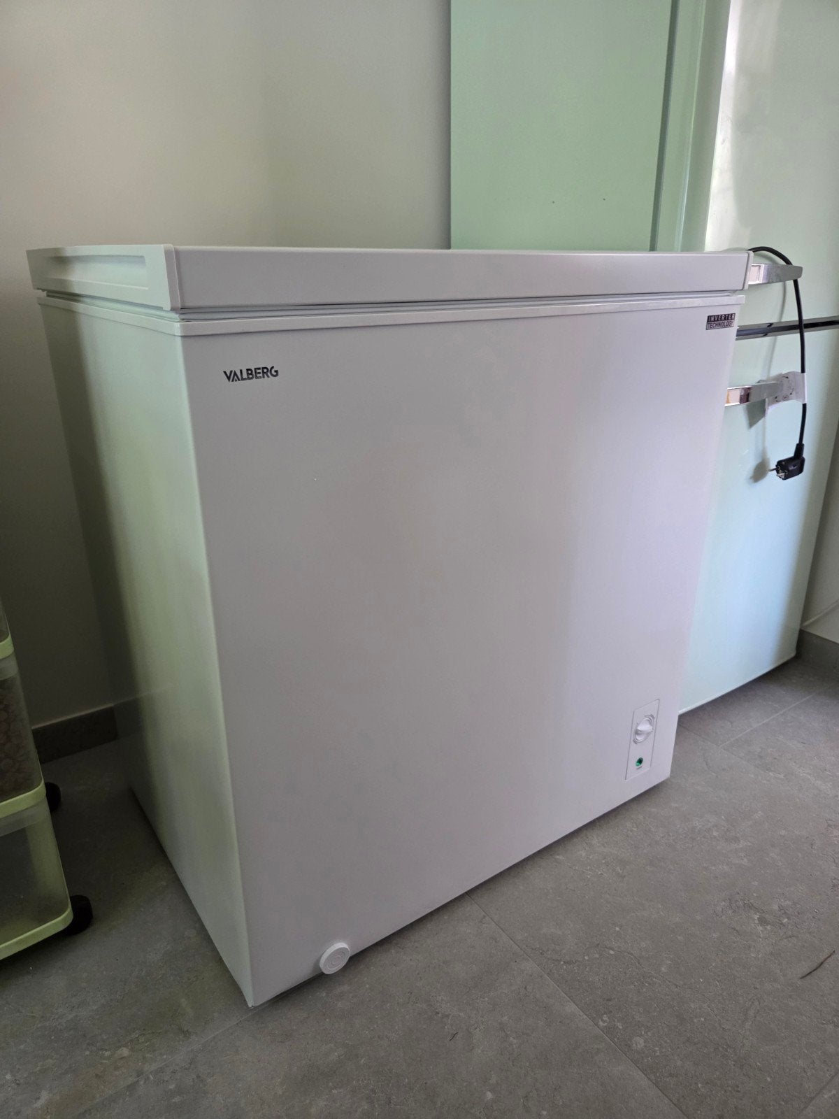 Splinternieuwe diepvries koffer, Neuf, Congélateur, 85 à 120 cm, Enlèvement