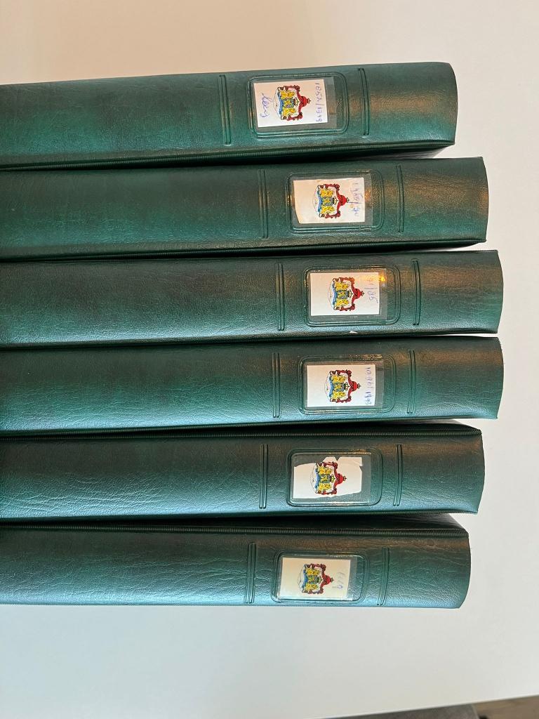 Prachtige verzameling Linder albums NL, Ophalen of Verzenden