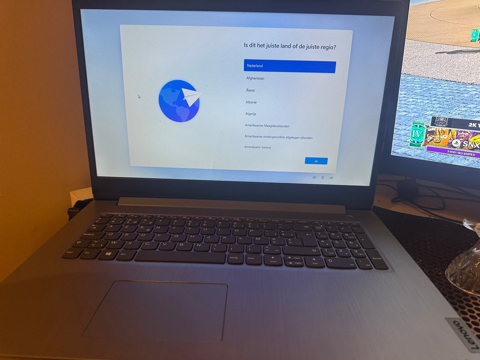 Lenovo laptop in goede staat + originele oplader, Computers en Software, Ophalen, Zo goed als nieuw, 15 inch