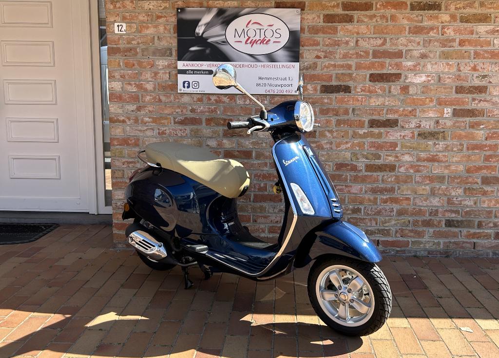 Piaggio Vespa 50 // B-klasse, Fietsen en Brommers, Scooters | Vespa, Ophalen, Overige modellen, 49 cc, Benzine