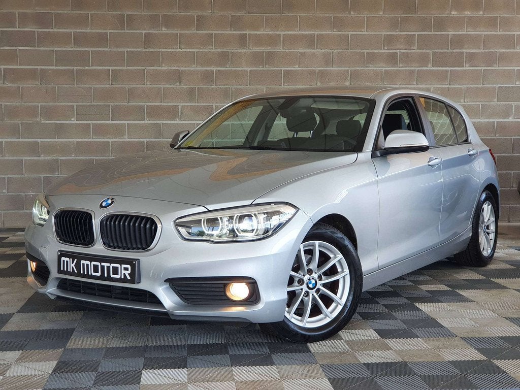 BMW 1 Serie 116 DIESEL 116CV - 1ER MAIN - GPS - CRUISE -, Auto's, BMW, Bedrijf, Te koop, 1 Reeks, ABS, Airbags, Airconditioning