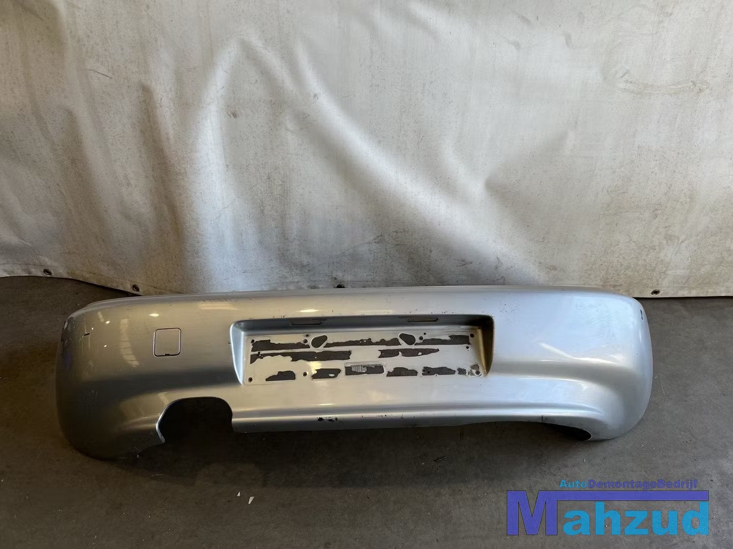 BMW Z3 E36/7 Grijs achterbumper bumper 1995-2003, Petuelring 130
80788  Munich, DE, Arrière, Pare-chocs, Info@bmw.de