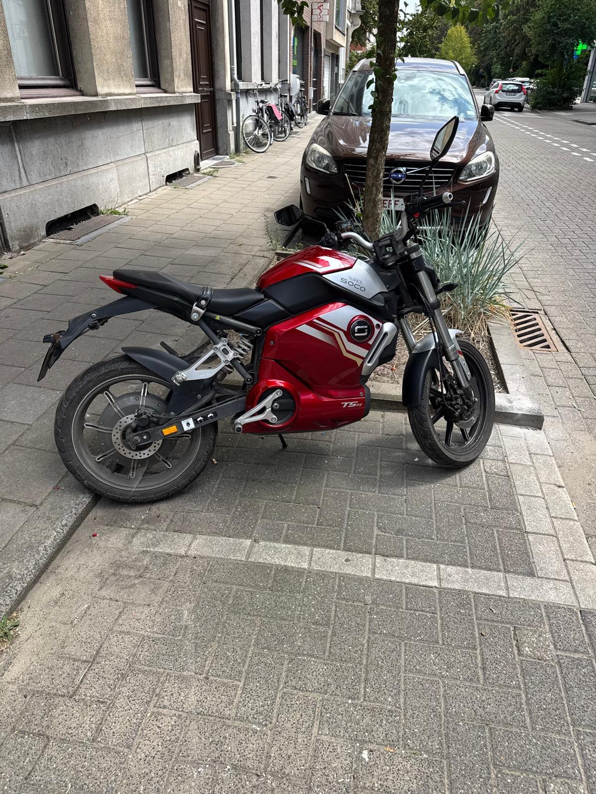Super Soco TSh - Trottinette électrique, Vélos & Vélomoteurs, Enlèvement, Utilisé