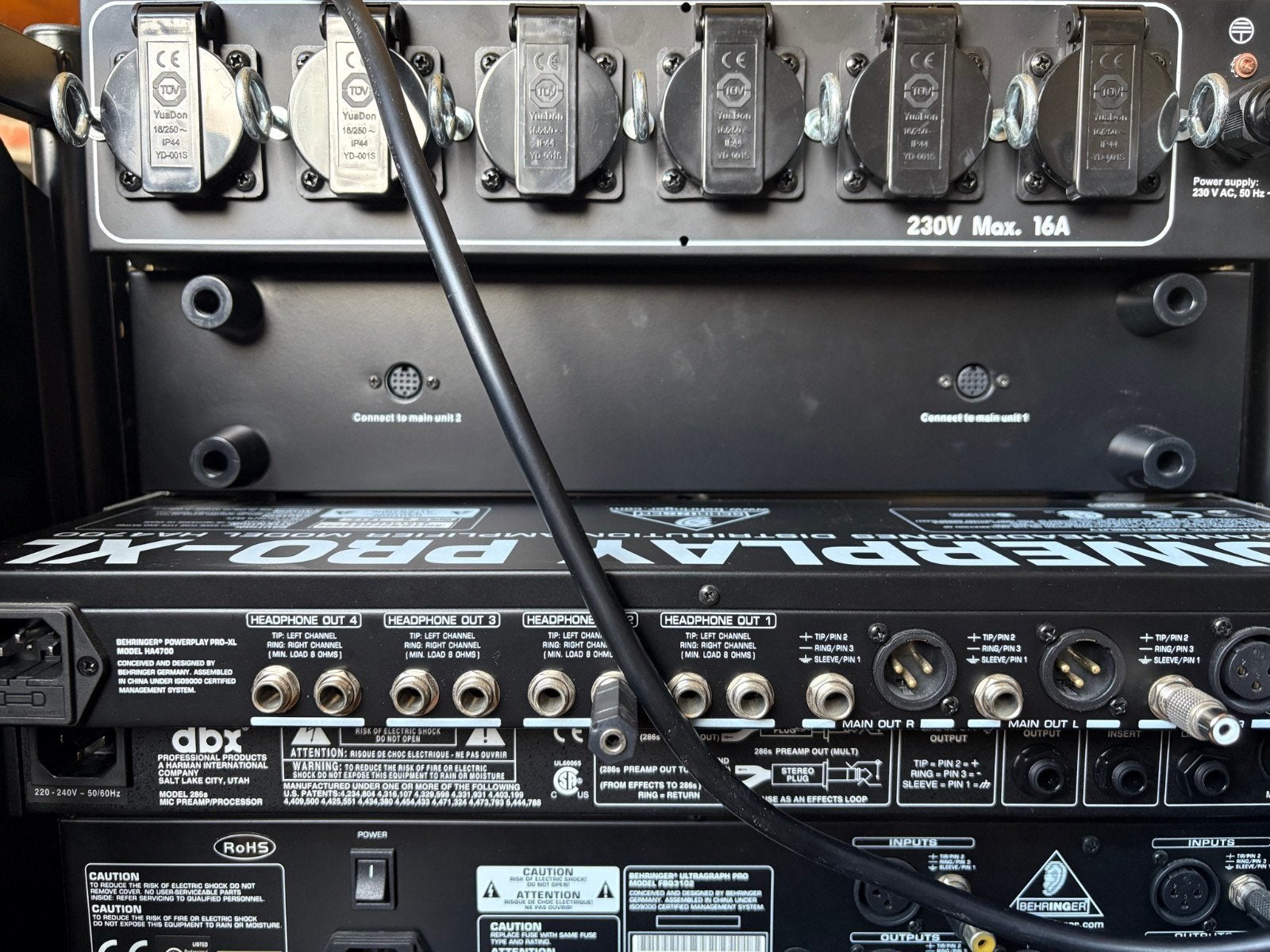 dj rack op wielen/ studiomateriaal, Ophalen