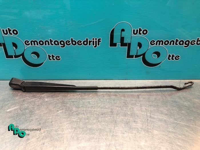 Ruitenwisserarm voor van een Renault Clio (Clio 2 01-), Auto-onderdelen, Ruiten en Toebehoren, Gebruikt, -, Renault, -