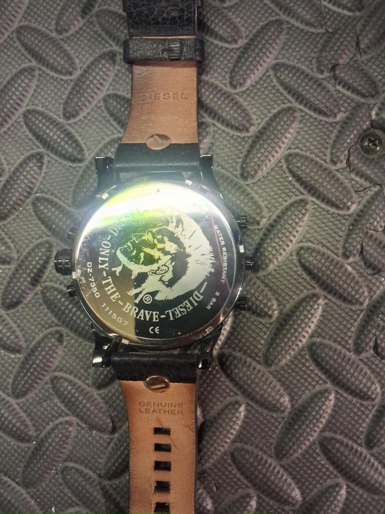 Nieuwe Diesel horloge (prijs bespreekbaar), Ophalen