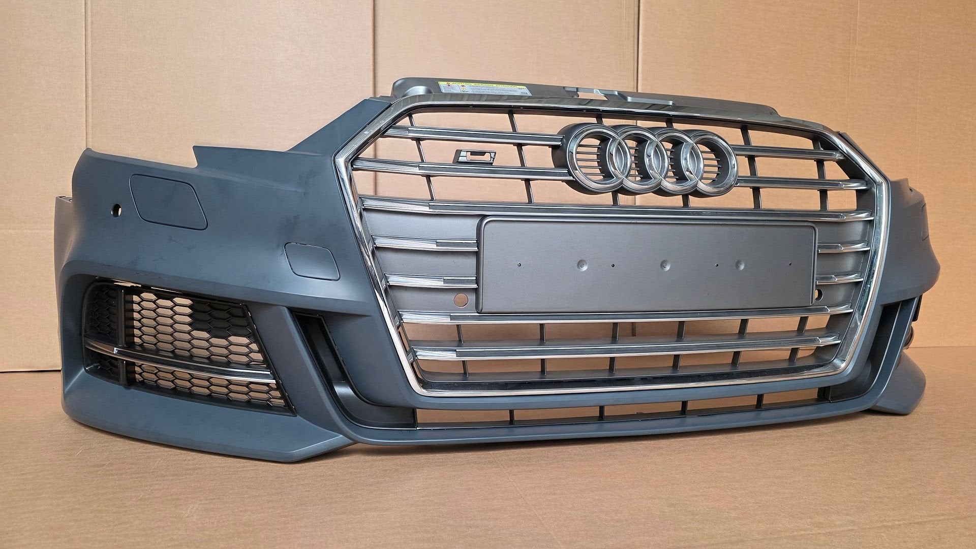 Voorbumper Audi A3 8V Facelift S-line S3 Sedan bj.2017-2021, Auto-onderdelen, -, Voor, Nieuw, Ophalen of Verzenden