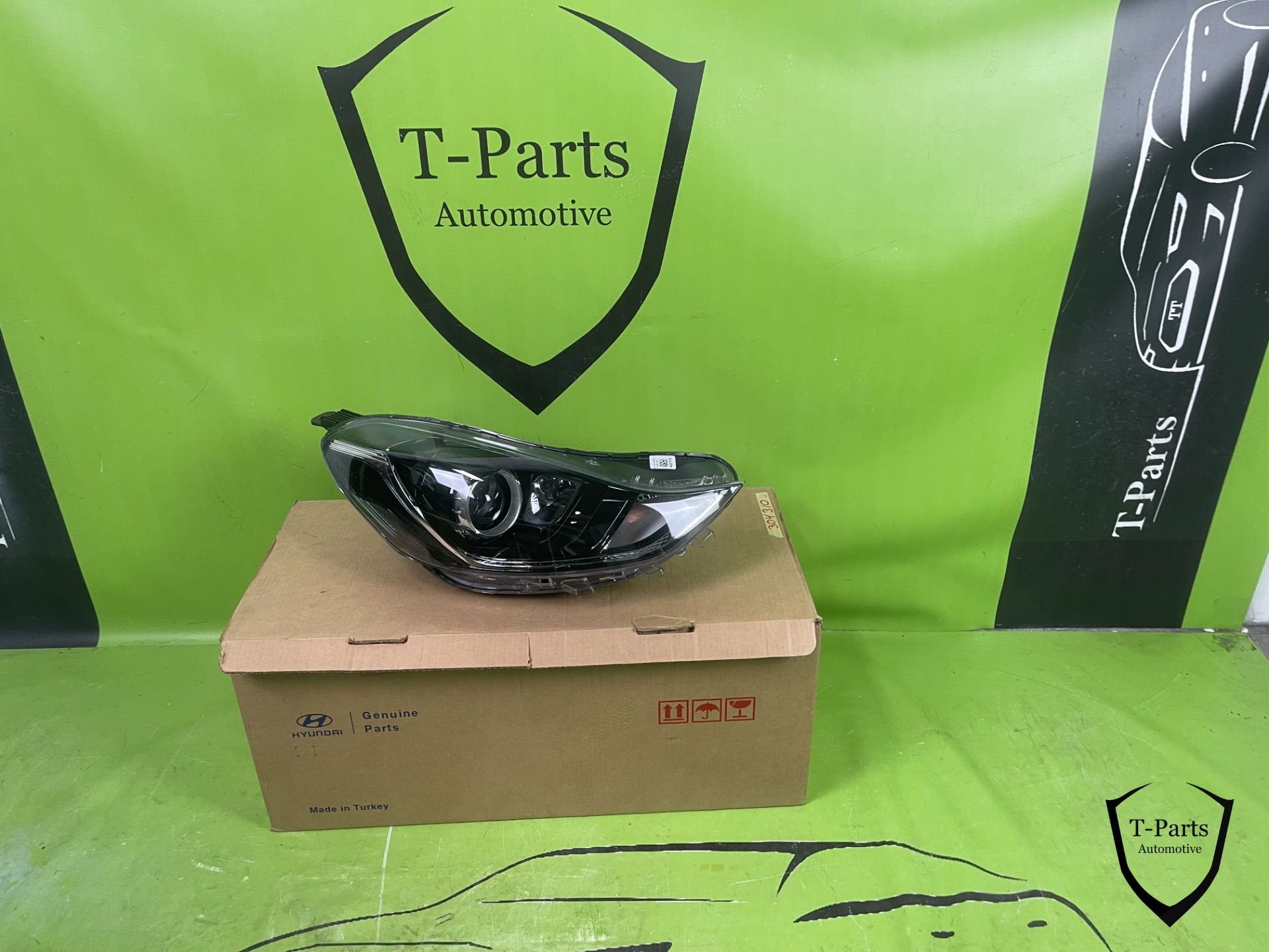 Phare droit Hyundai i10 92102K7100, Neuf, Heolleung-ro 12
06797  Seoul, Info@hyundai.com, Hyundai