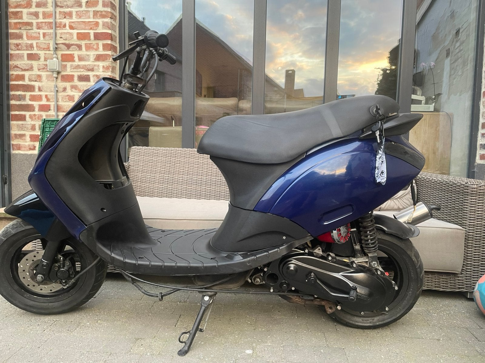 Stunt zip b klasse (70cc), Fietsen en Brommers, Ophalen, Piaggio, Tweetakt, Gebruikt