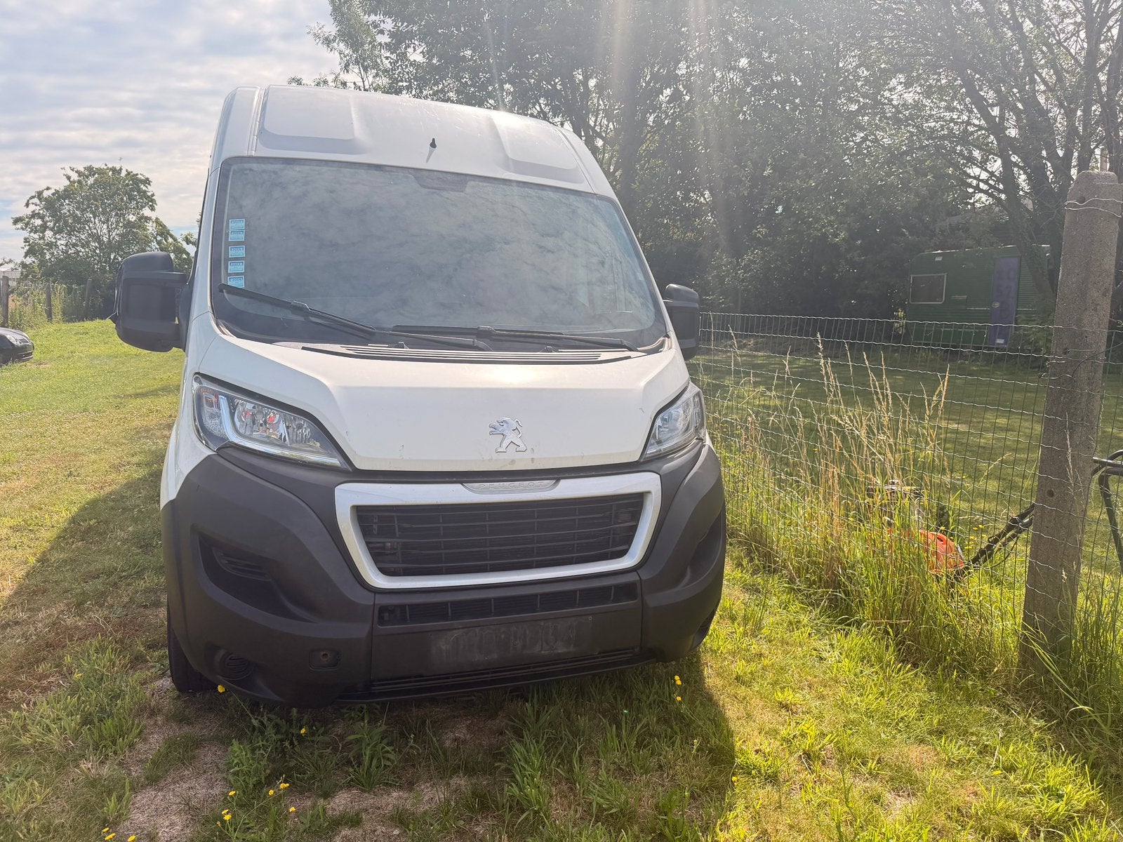 Peugeot boxer 2021 diesel 2.2 motor 136000 km, Monovolume, Euro 6, Wit, Parkeersensor