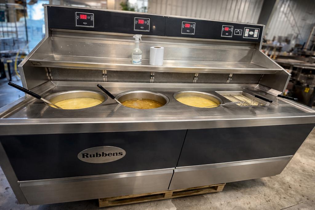 Frietketel rubbens friteuse ( brengen + aansluiten), Enlèvement