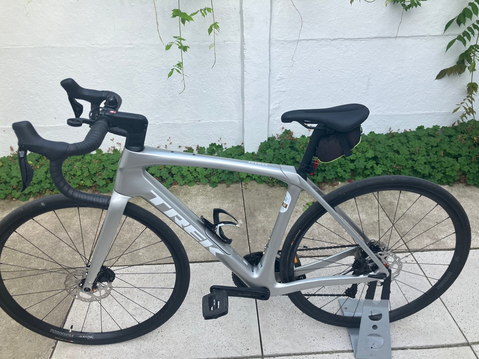 Trek Domane 6 sl gen 4 shimano 105 Di2 (maat 54), Autres marques, Comme neuf, Enlèvement, 53 à 57 cm