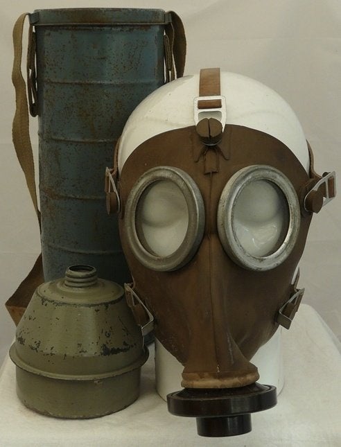 Gasmasker, België / Belgisch, type: L.702, maat: 2, 1939.(3), Verzamelen, Ophalen of Verzenden, Overige soorten, Overige typen