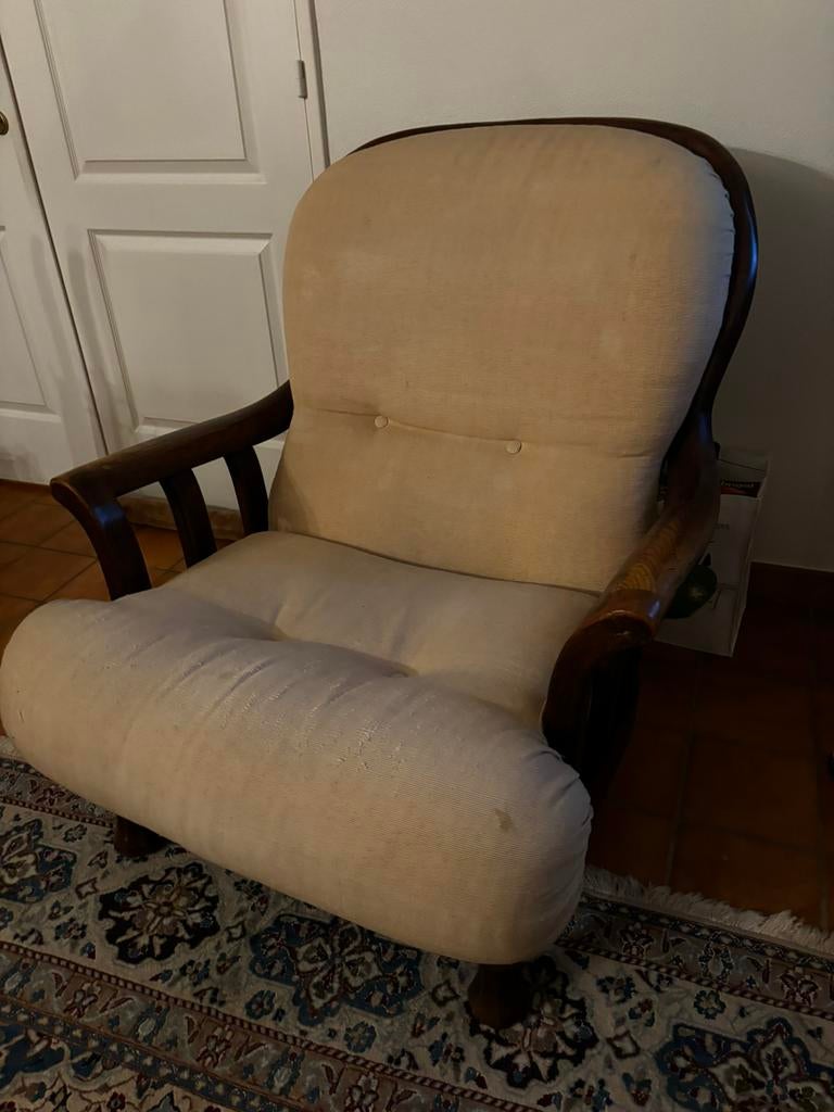 Fauteuil confortable, Enlèvement, Utilisé, Bois