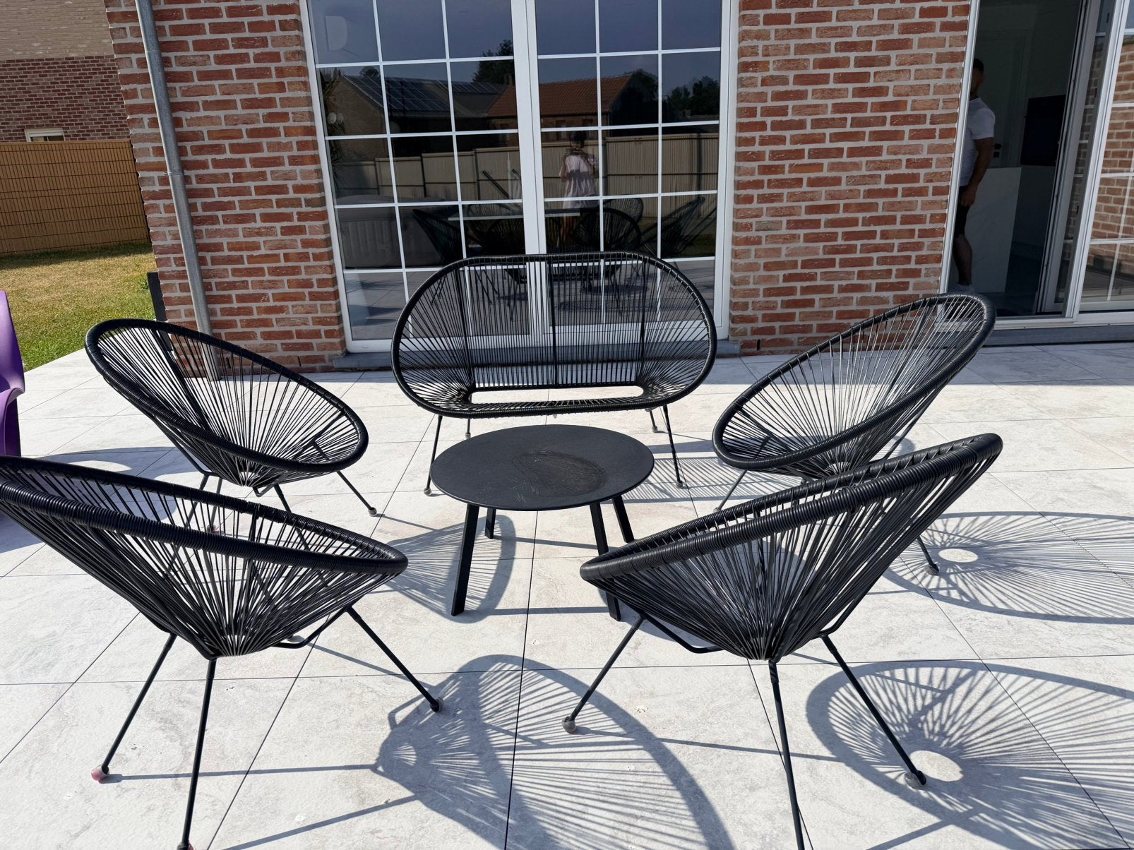 Salon de jardin, Ophalen, Zo goed als nieuw