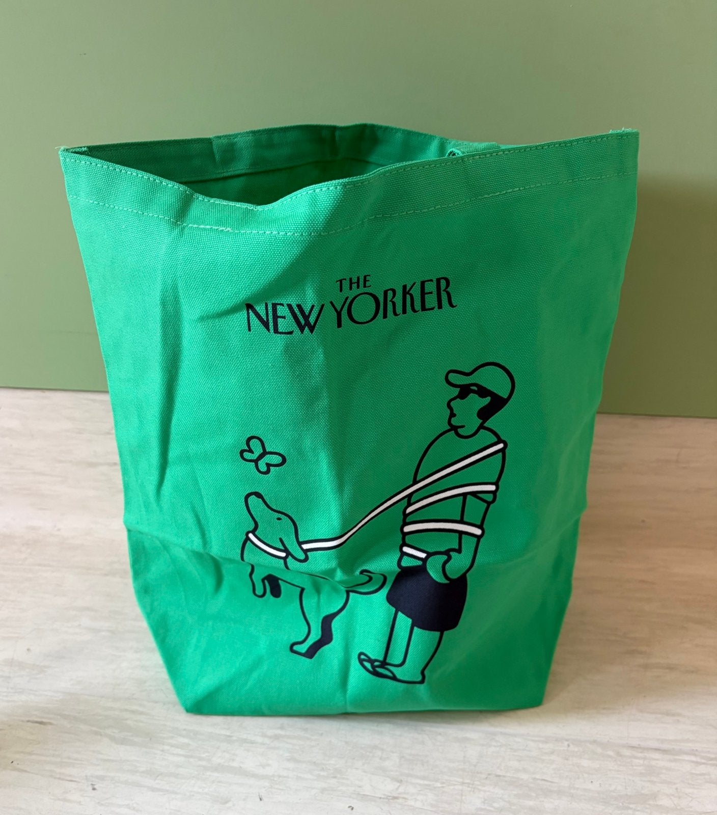 The New Yorker 2024-2025 draagtas, Ophalen of Verzenden, Zo goed als nieuw