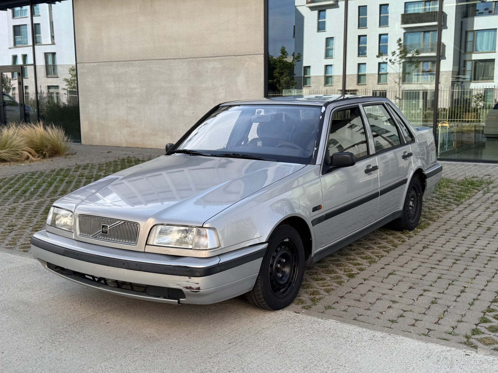 VOLVO 460 1.8i Oldtimer benzine, Auto's, Dealer onderhouden, Bedrijf, https://public.car-pass.be/vehicle-history/452112323/rendered-document