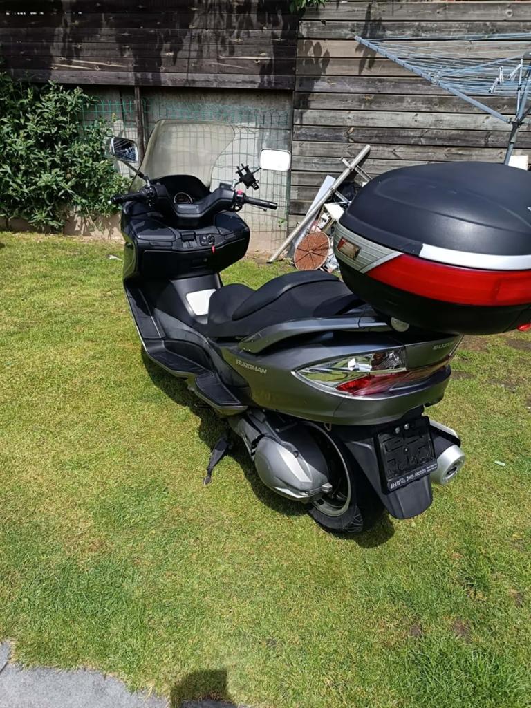 Moto suzuki burgman 400, Particulier
