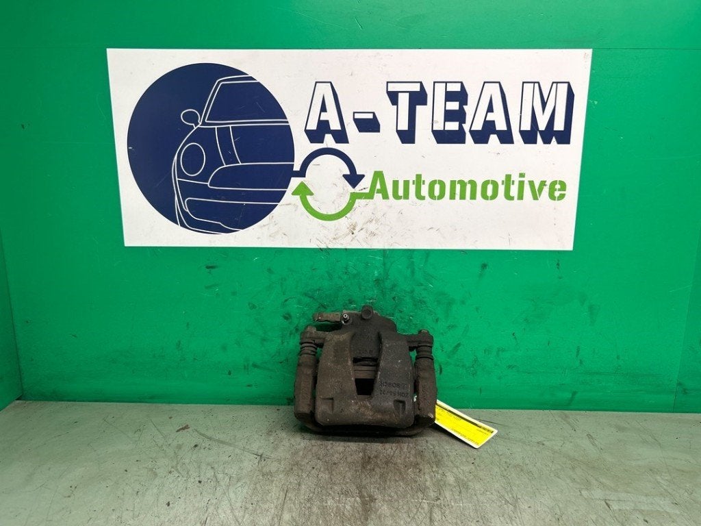 ETRIER DE FREIN AVANT DROIT Opel Corsa D (01-2006/12-2014), Robert Bosch AG, Opel, Utilisé, Robert-Bosch-Allee 1
74232  Abstatt, DE