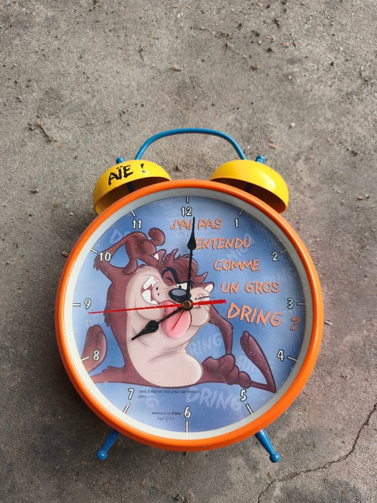 Réveil géant vintage TAZ Looney Tunes – Warner Bros (2004), Collections, Enlèvement, Looney Tunes, Comme neuf, Ustensile
