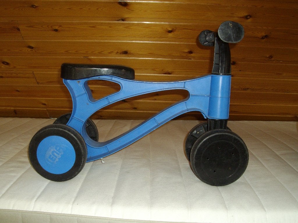 Vélo d'équilibre Lena, Enfants & Bébés, Enlèvement ou Envoi, Comme neuf, Vélo d'équilibre