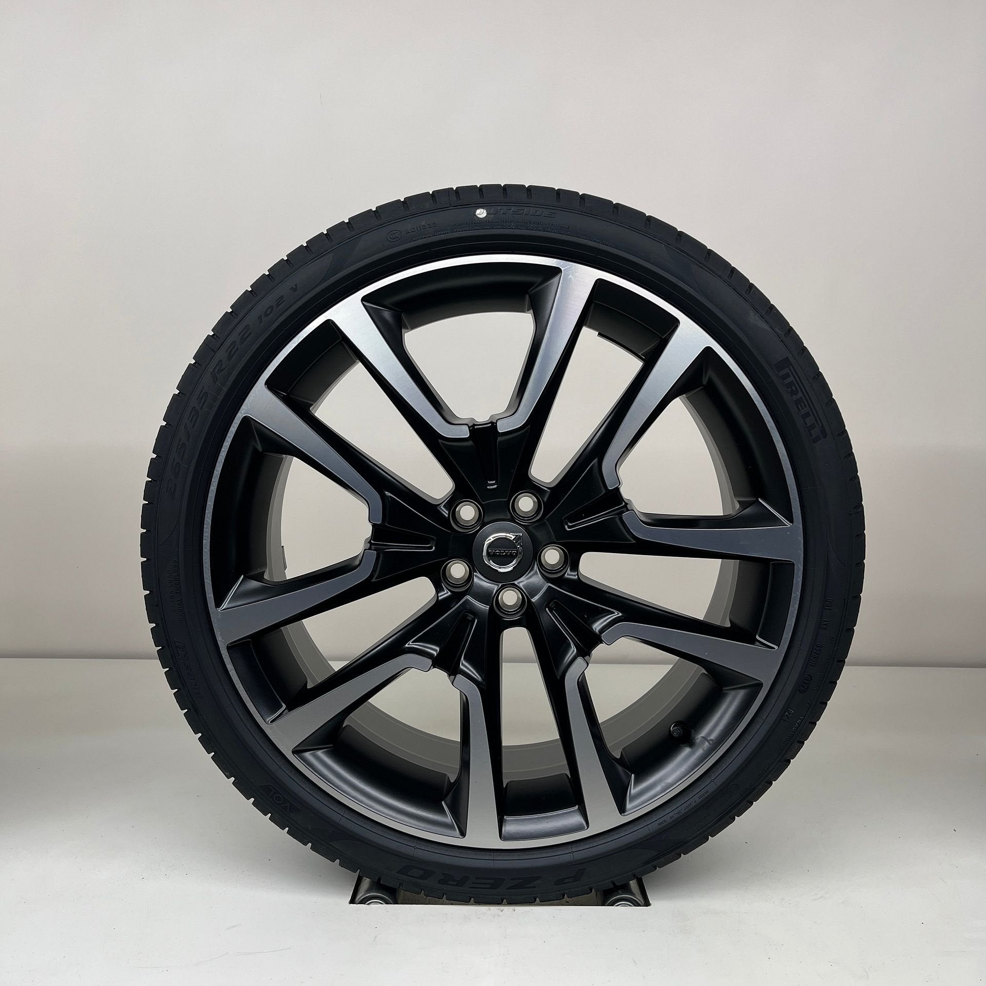 Volvo XC60 - 22 inch - zomerbanden NIEUW, Auto-onderdelen, Banden en Velgen, 265 mm, Banden en Velgen, Nieuw, Overige maten