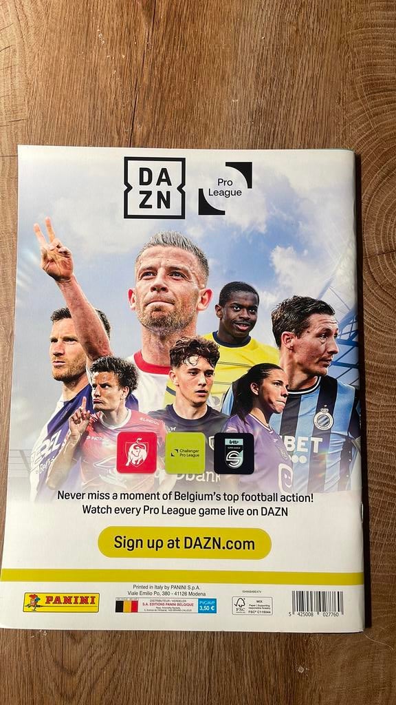 Panini pro league 2024 2025 compleet volledig album, Boeken, Ophalen of Verzenden, Zo goed als nieuw