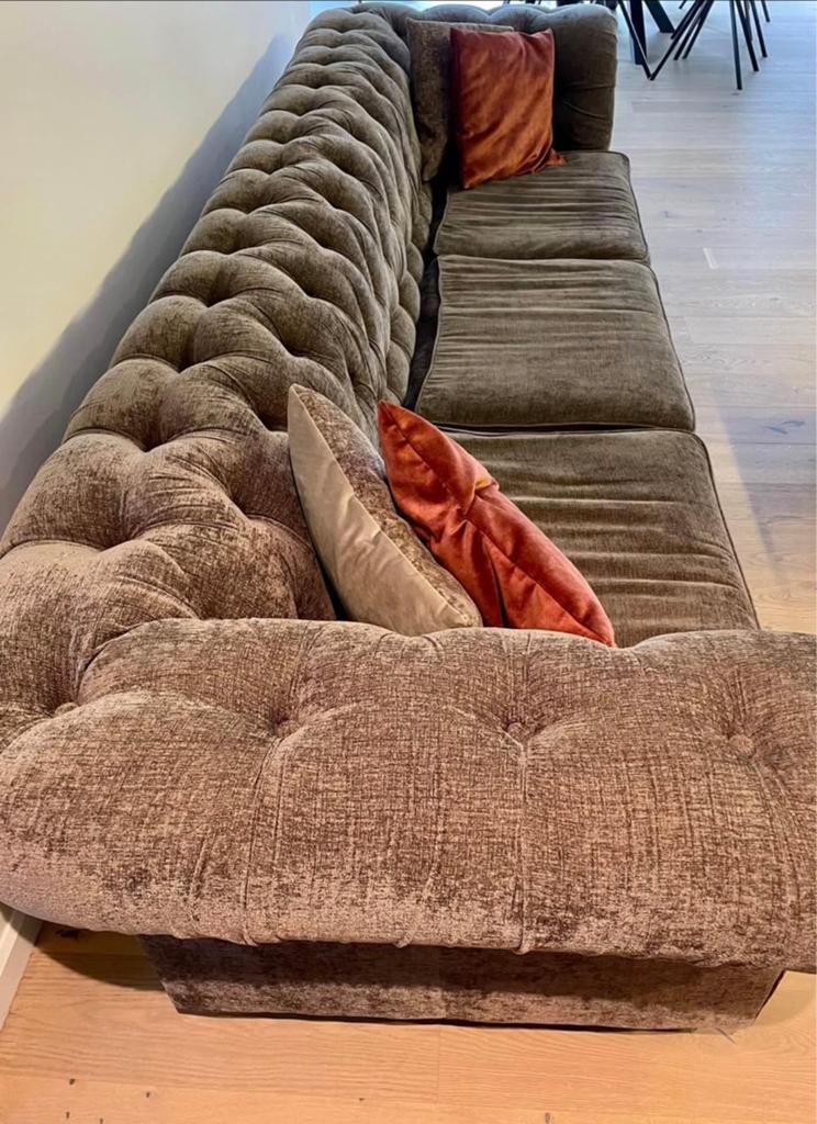 Salon Chesterfield 4-zit B300xD98, Huis en Inrichting, Ophalen, Zo goed als nieuw, Stof