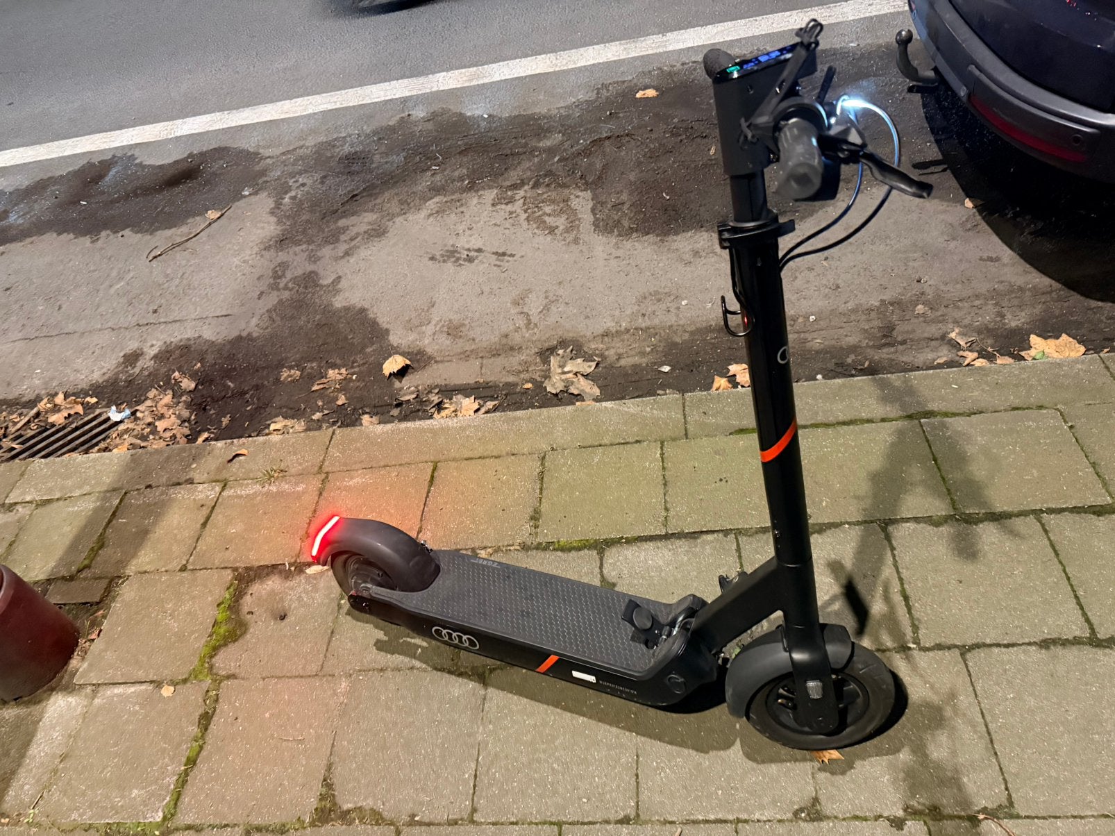 Audi Electric Kick Scooter by Egret, Fietsen en Brommers, Ophalen, Zo goed als nieuw, Elektrische step (E-scooter)