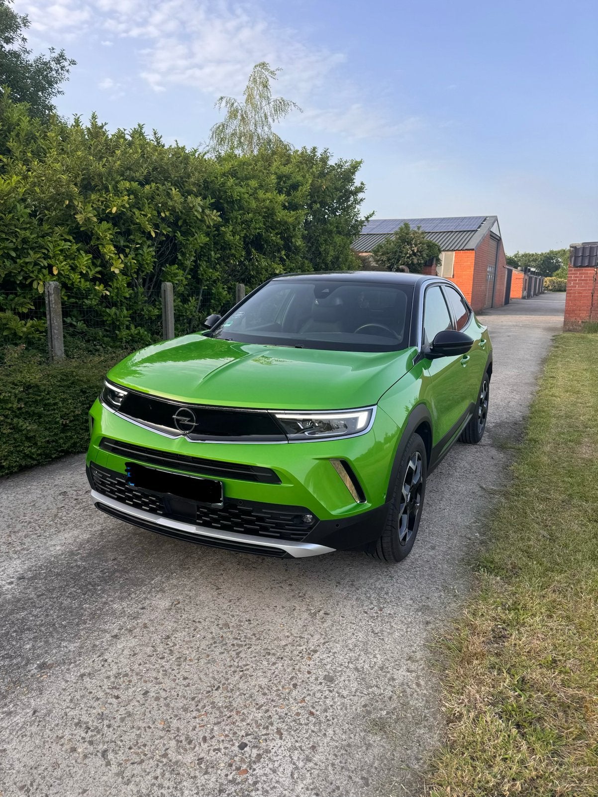 Opel Mokka 2023 avec 1.2 essence. 34 500 km automatique., Cuir et Alcantara, Achat, Euro 6, Entreprise