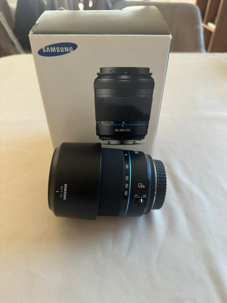 Samsung 50-200mm f/4-5.6 ED OIS III, Enlèvement, Comme neuf