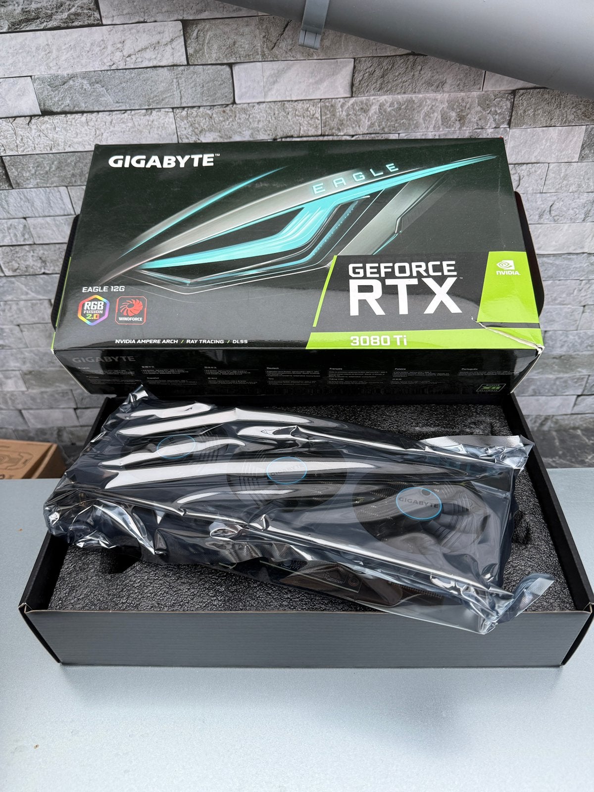 3080Ti 12GB eagle ——NEUVE—-., Computers en Software, Ophalen, Zo goed als nieuw, Nvidia