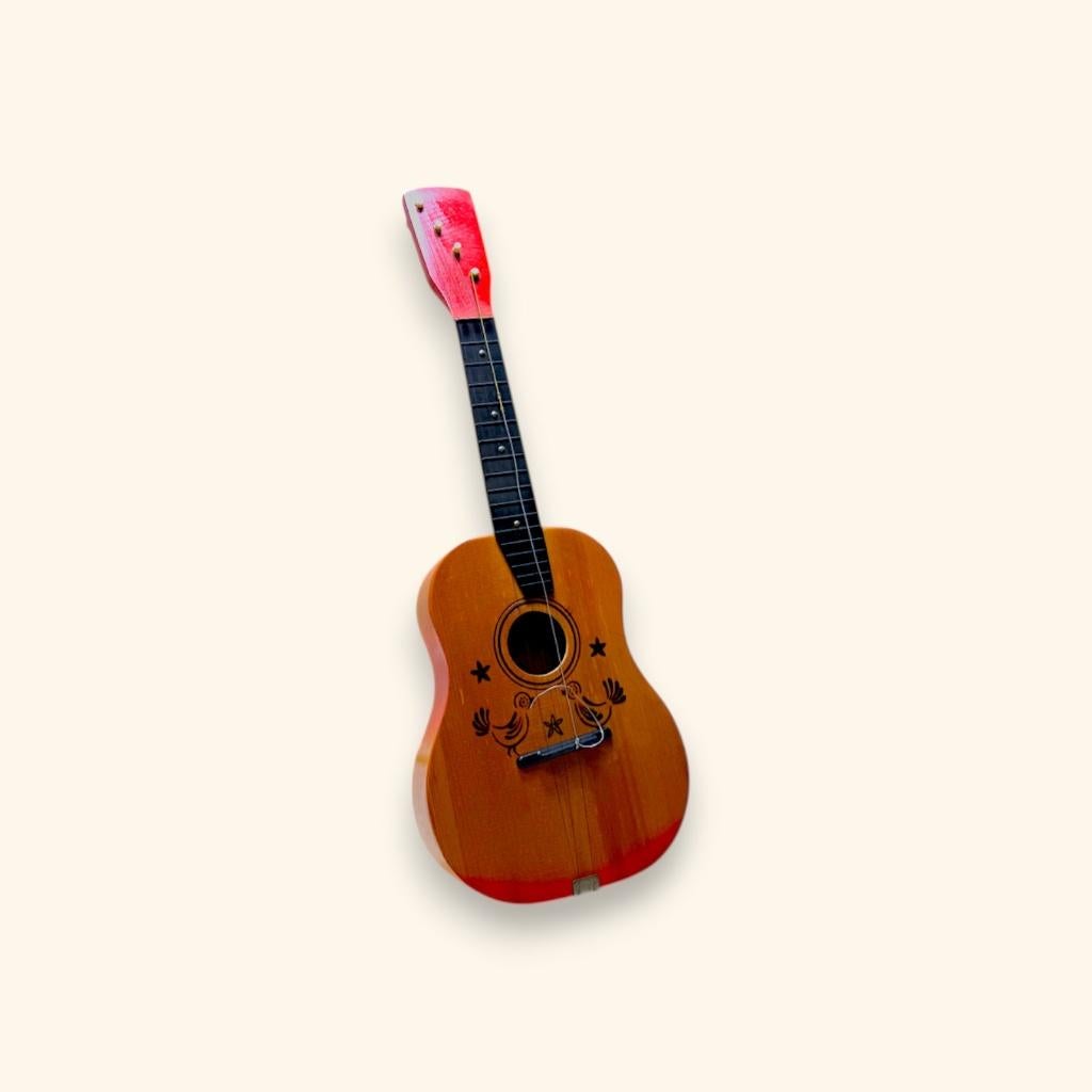 Vintage Russian Guitar Small Tumapa Made In USSR, Ophalen of Verzenden, Gebruikt, Overige typen