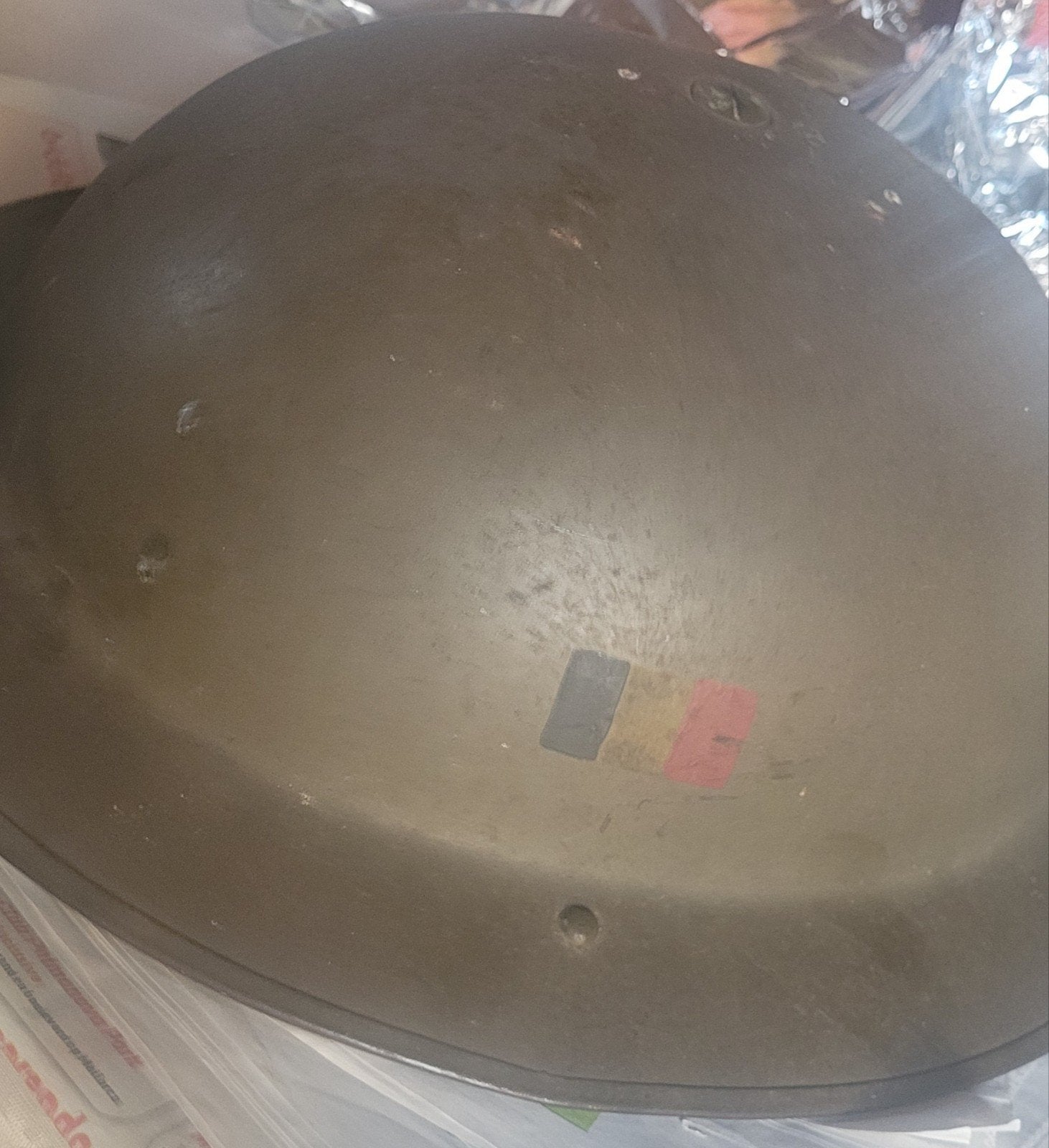 Casque militaire, Enlèvement