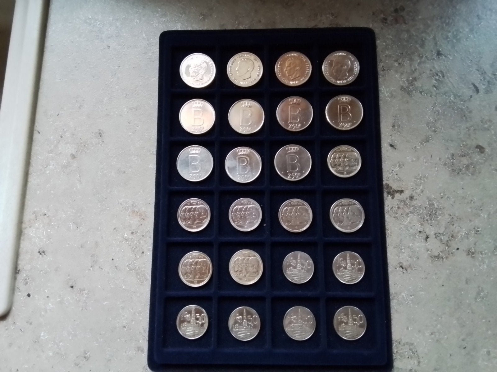 24 Belgische munten, Postzegels en Munten, Ophalen of Verzenden, Zilver, Zilver