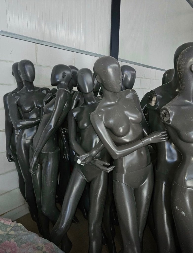 Paspoppen, Enlèvement, Utilisé, Mannequin