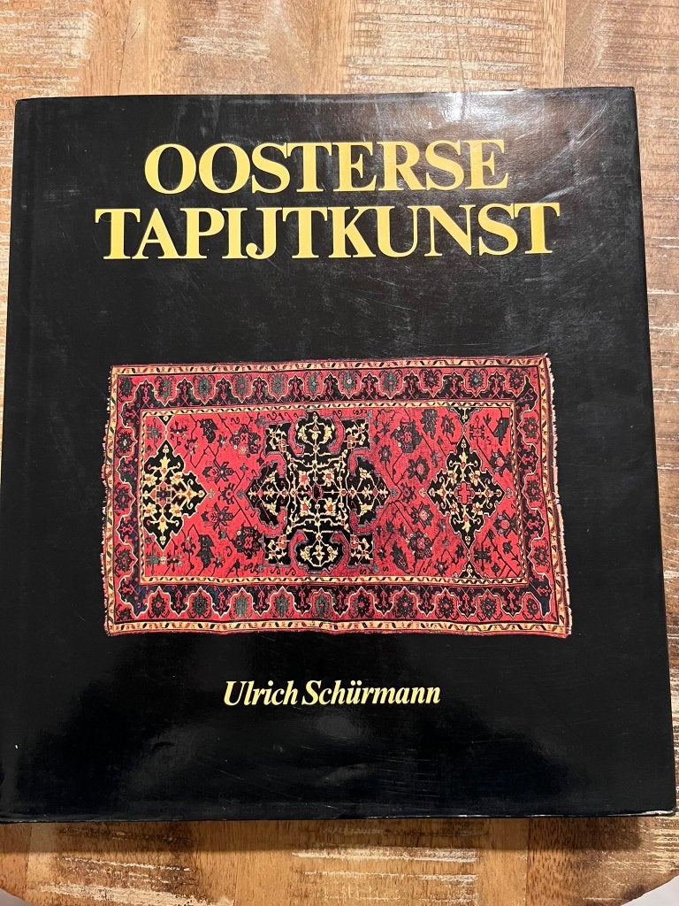 Oosterse Tapijtkunst - Ulrich Schürmann, Gelezen, Ophalen of Verzenden, Overige onderwerpen, Ulrich Schürmann