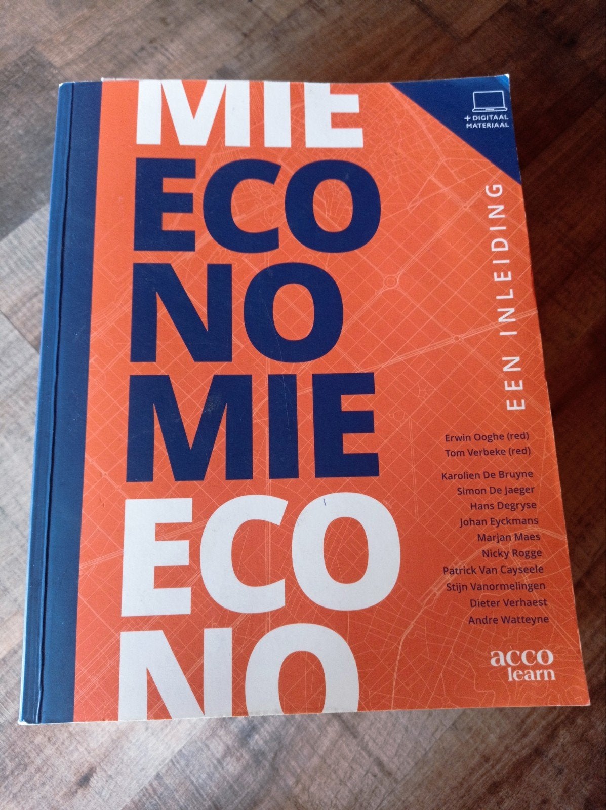 Economie een inleiding, Boeken, Studieboeken en Cursussen, Ophalen