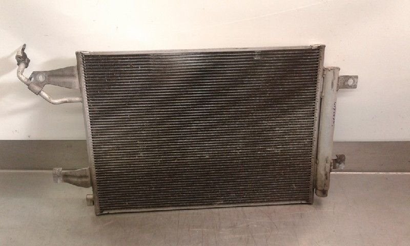 CLIMATISATION CONDENSEUR Mitsubishi Colt (Z2 / Z3), Utilisé, Mitsubishi