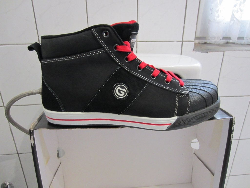 Baskets de sécurité Gevavi Safety S3. taille : 45, Neuf, GEVAVI, Chaussures de travail, Enlèvement