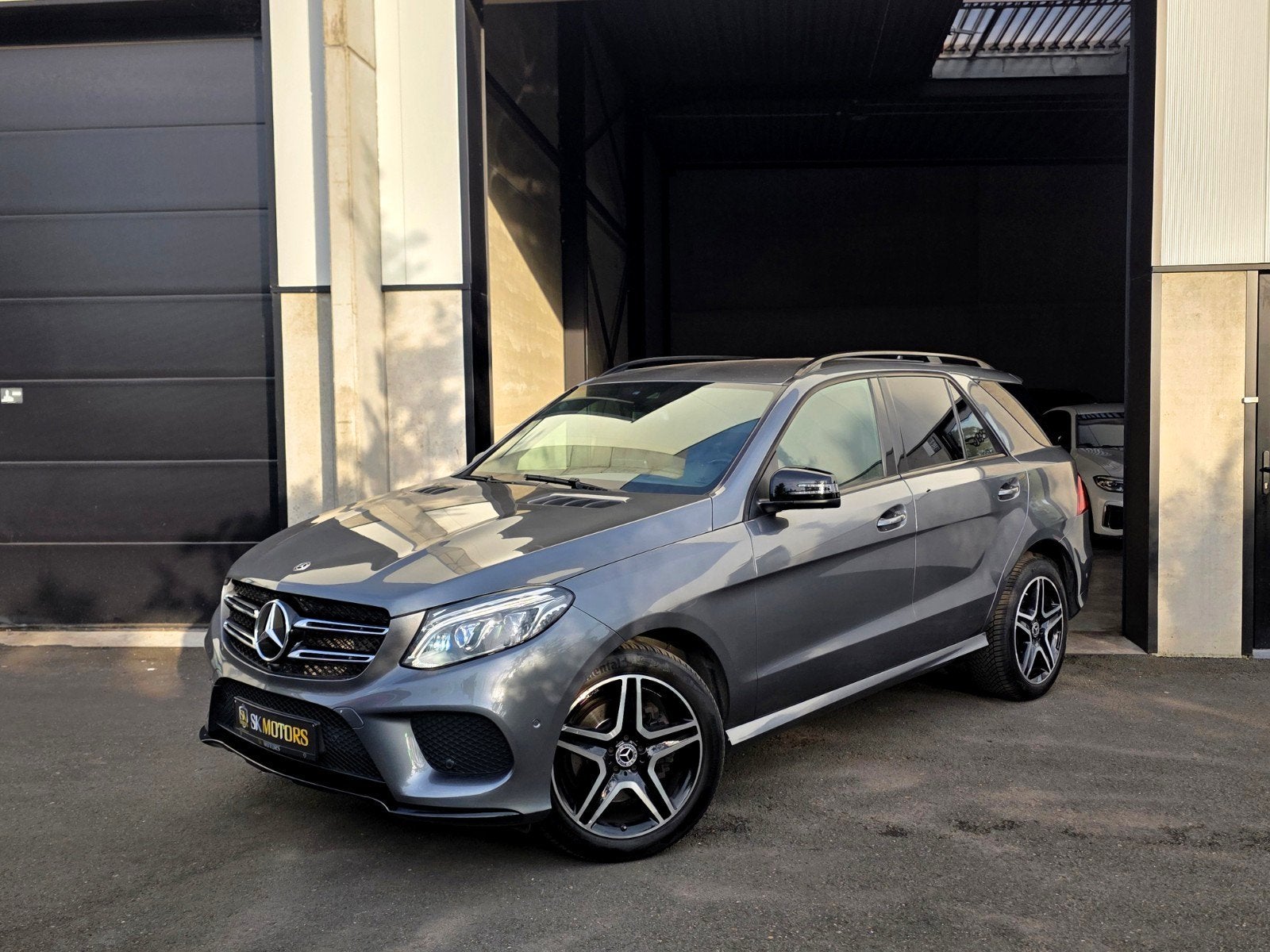 GLE250 AMG Night Pack 4-MATIC 360 Harman Dynamic LED 20", Cuir, Achat, Phares entièrement LED, Euro 6