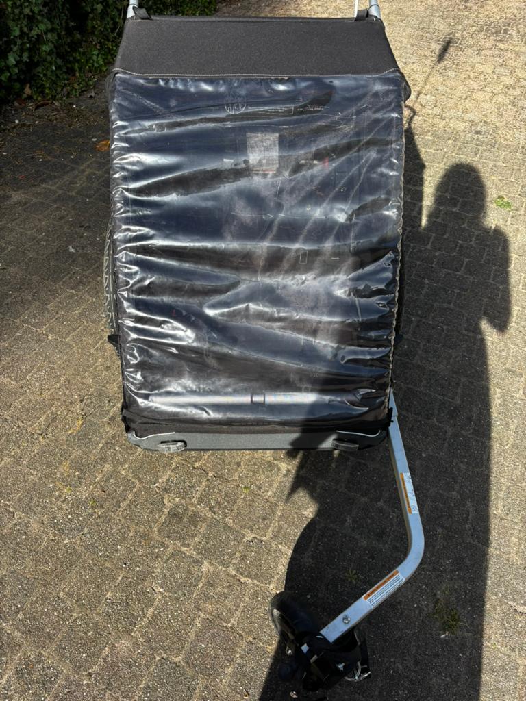 Thule Coaster XT grey + infant sling, Fietsen en Brommers, Fietsaccessoires | Buggydragers, Ophalen, Zo goed als nieuw