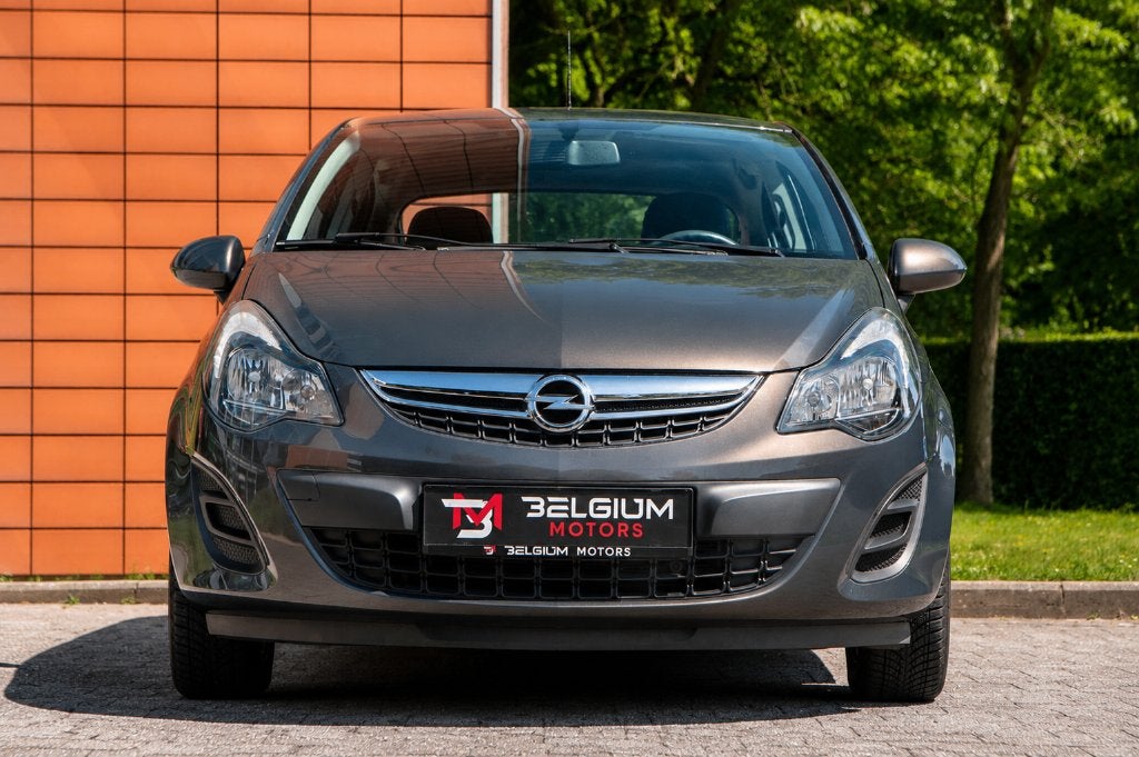 Opel Corsa 1.4i - Automatische airconditioning, Auto's, Opel, Euro 5, Zwart, 4 cilinders, Sound system