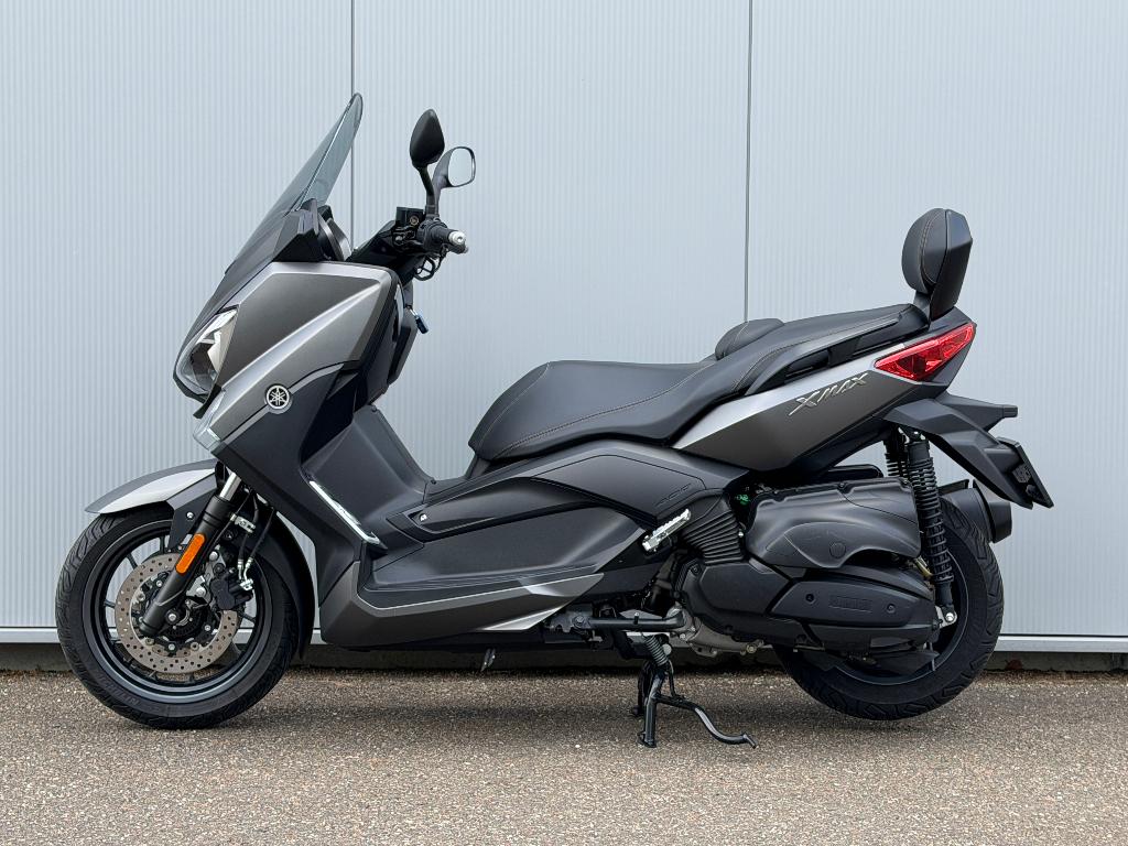 Yamaha X-Max 400 met handverwarming / Topstaat / 2017, Motoren, Scooter, 395 cc, Bedrijf, ABS