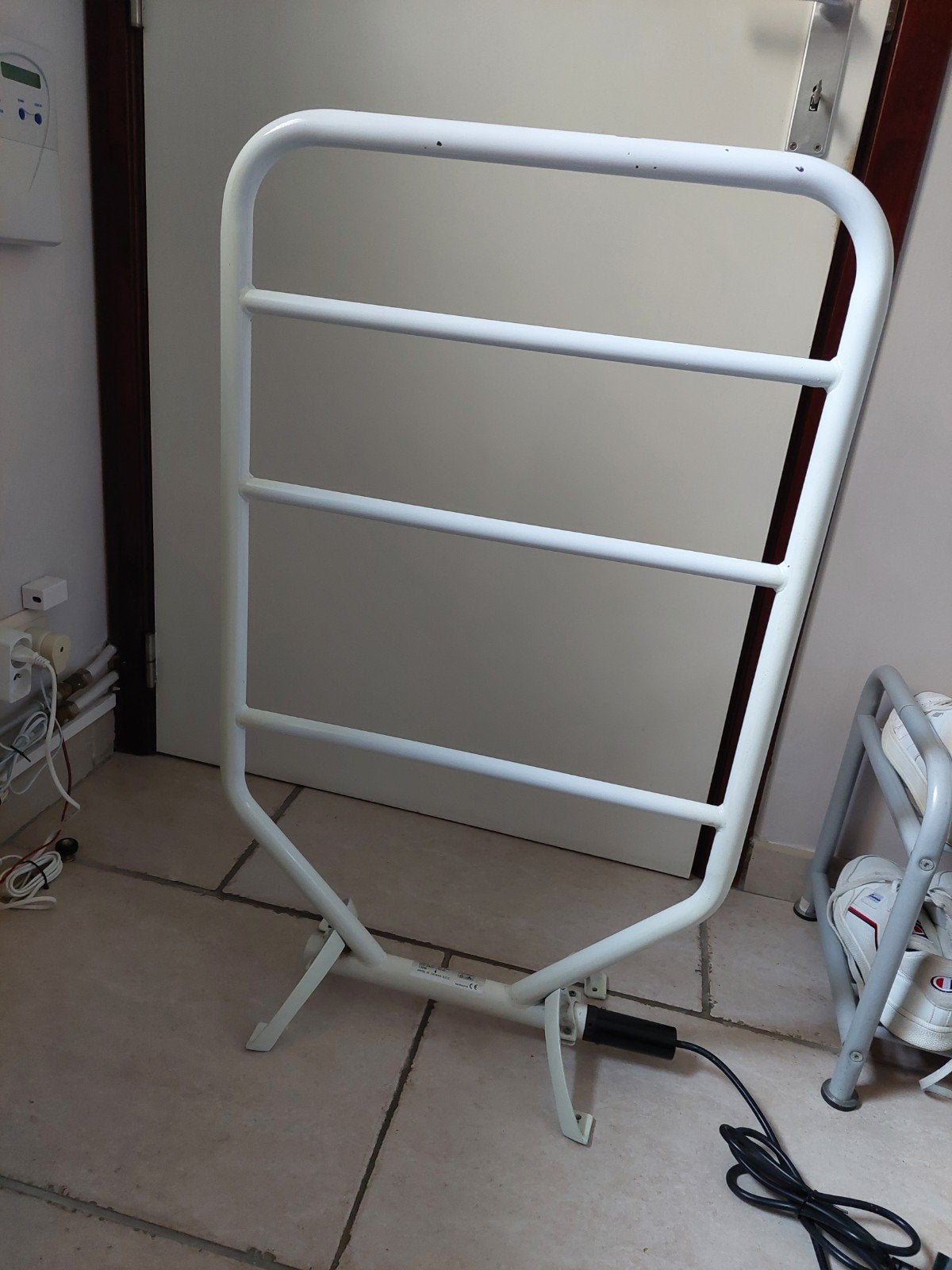 Elektrische handdoekhouder, Ophalen, Wit