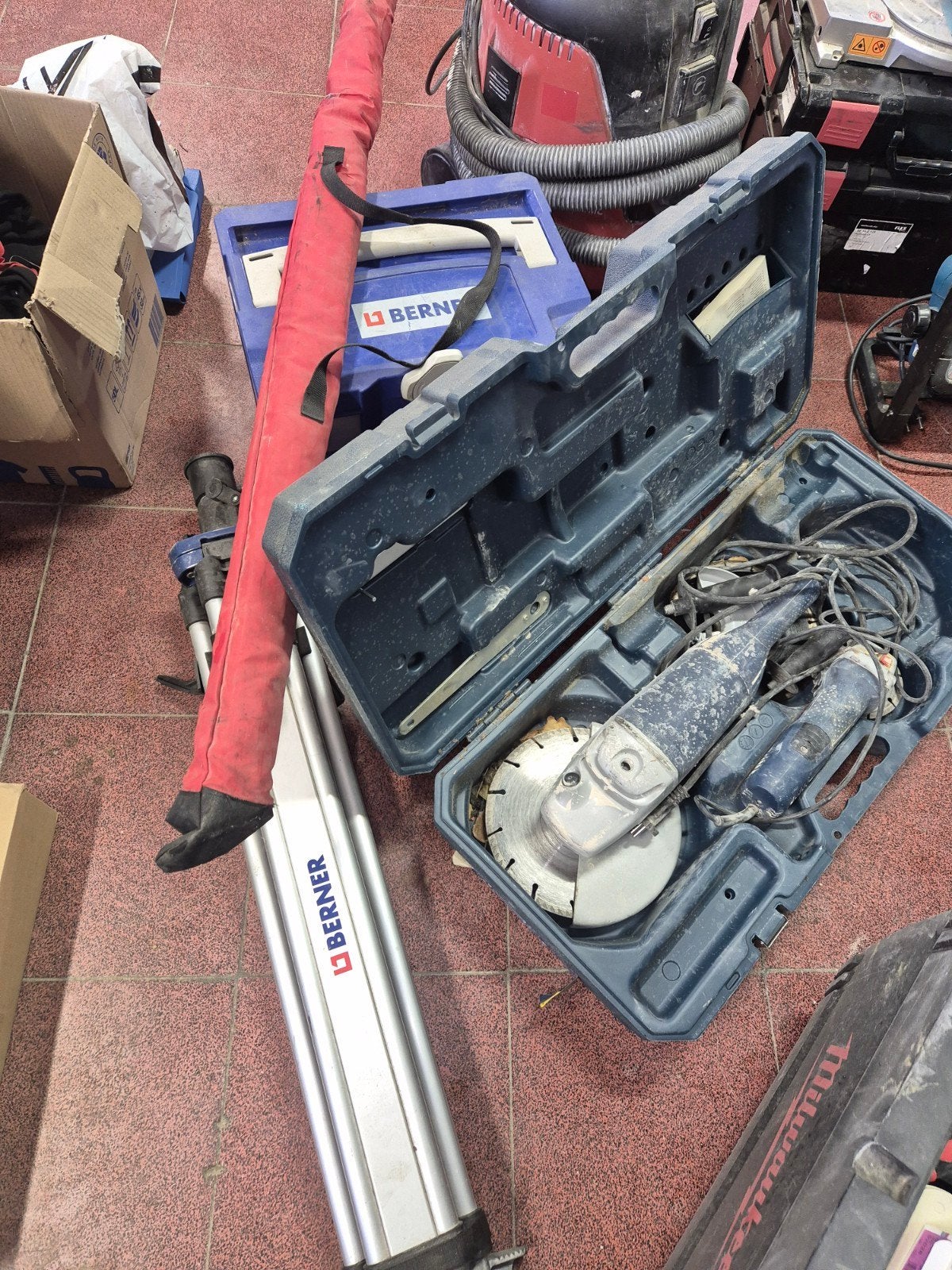 lot gereedschap makita,flex berner, Bricolage & Construction, Outillage | Outillage à main, Enlèvement, Comme neuf, Jeu d'outils