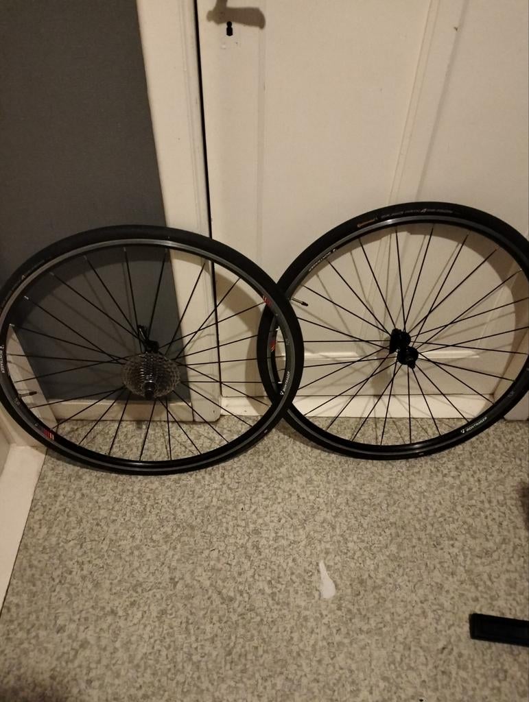 Fiets wielen bontrager, Ophalen, Wiel