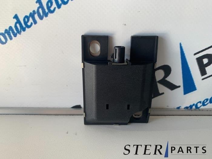 Antenne amplificateur d'un Mercedes E-Klasse, 3 mois de garantie, Utilisé, -, -