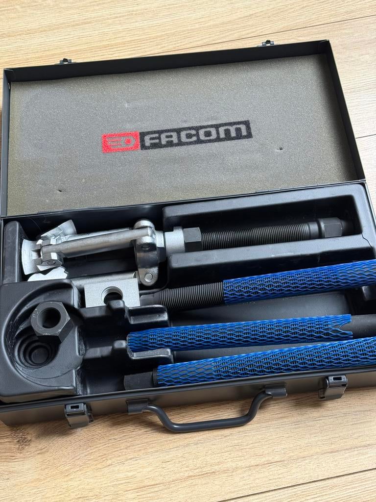 Facom, Enlèvement ou Envoi, Comme neuf